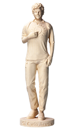 Statue Carlo Acutis en bois naturel 12 cm