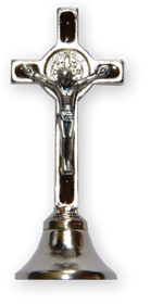 Croix de saint Benoît sur socle - 5 cm