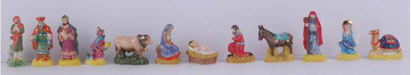 Crèche fèves en porcelaine - 12 sujets